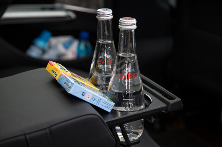 vip service vujin limousine luxury transports private chauffeur service eclass image gallery