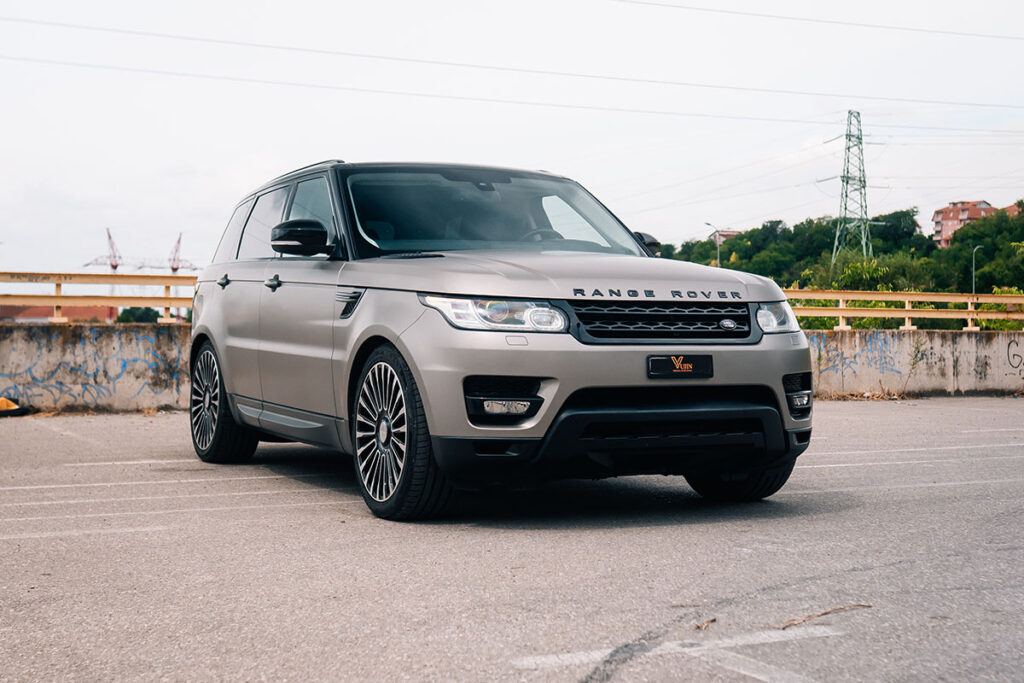 vip service vujin luxury transportation range rover sport 5
